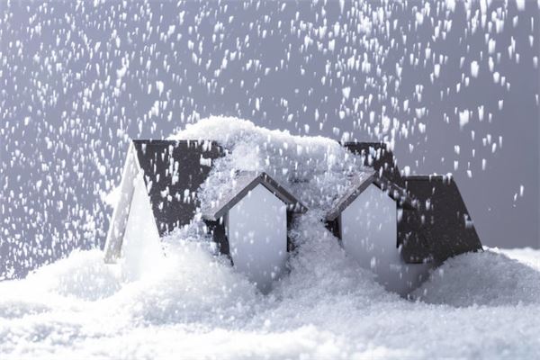 梦见积雪很厚是什么意思