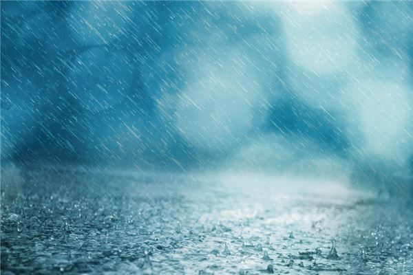 梦见女人倾盆大雨是什么意思