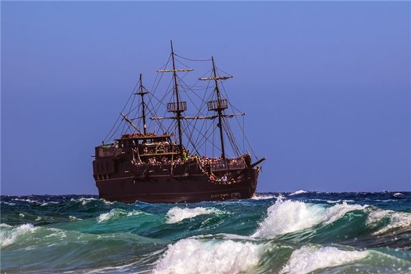 梦见蓝色大海是什么意思