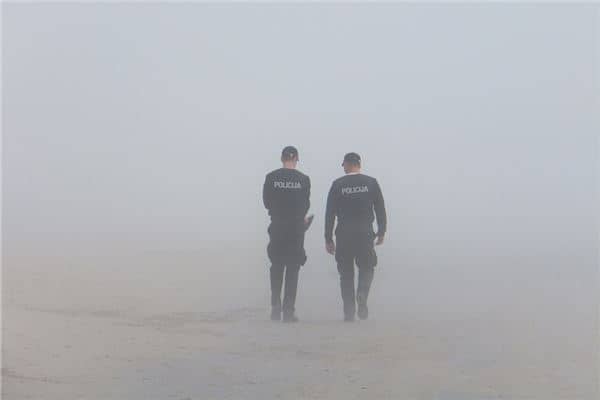 梦见警察是什么意思